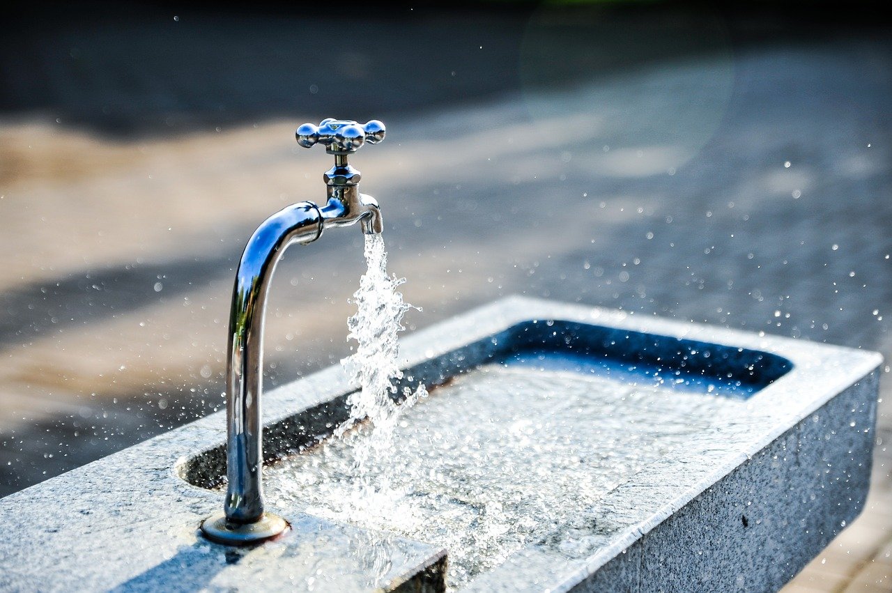 Sens Ouverture Robinet Eau Machine A Laver Le robinet d'eau du lave-linge est trop serré - que faire ? - EchhO